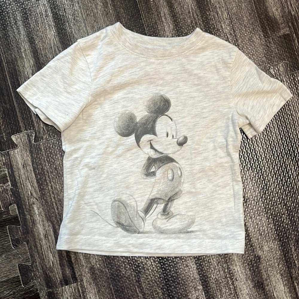 Grey & White Mickey Mouse Boys T-Shirt (18 months)